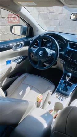 نيسان سنترا